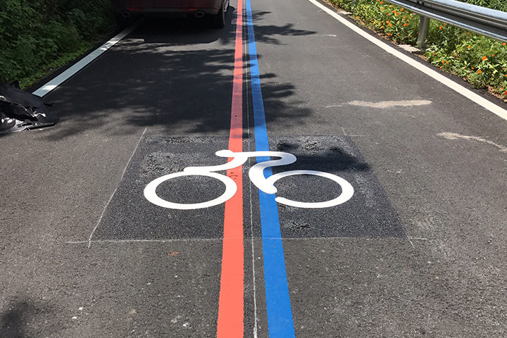 自行車賽道地面標(biāo)志